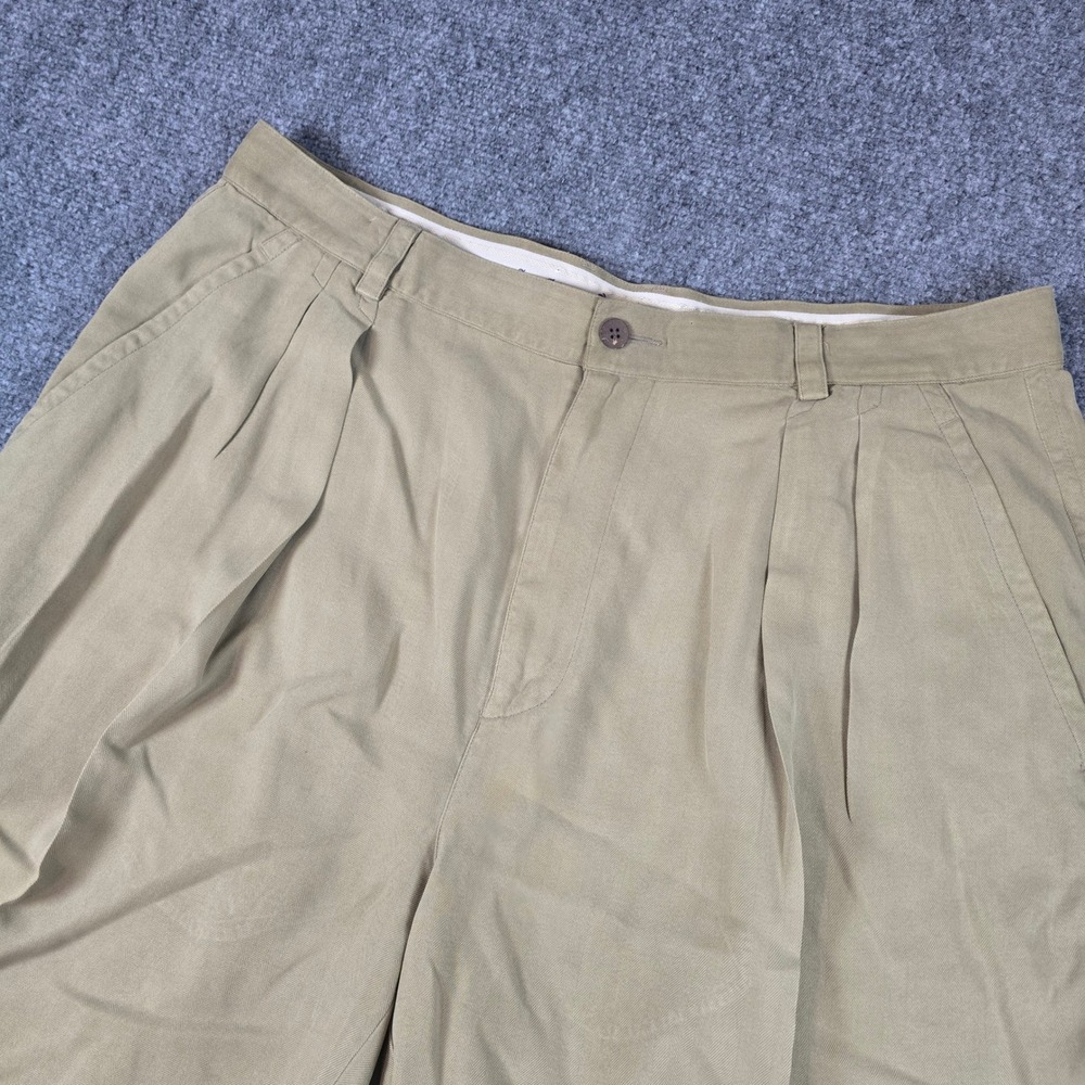 Tommy Bahama Silk Shorts Pleated Khaki Golf Casual Size‎ 36